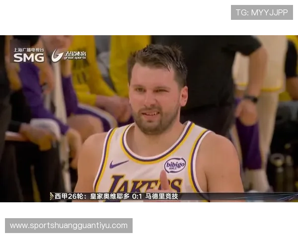 东契奇赛后换了三套衣服，感觉他连下班都像走红毯一样讲究