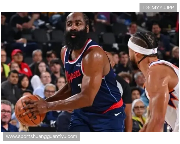 哈登无球效率提升，改变进攻节奏主导球队攻势