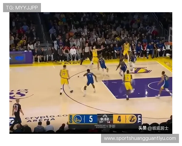 东契奇利用挡拆频繁拉开空间 提升关键时刻得分效率