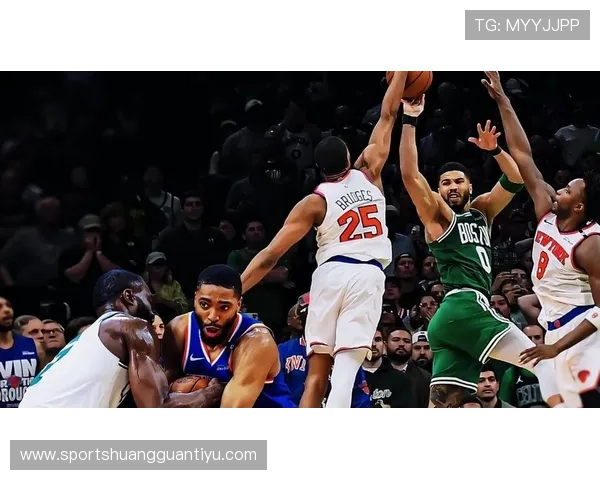 英格拉姆更侧重挡拆单打，拉开空间胜于塔图姆