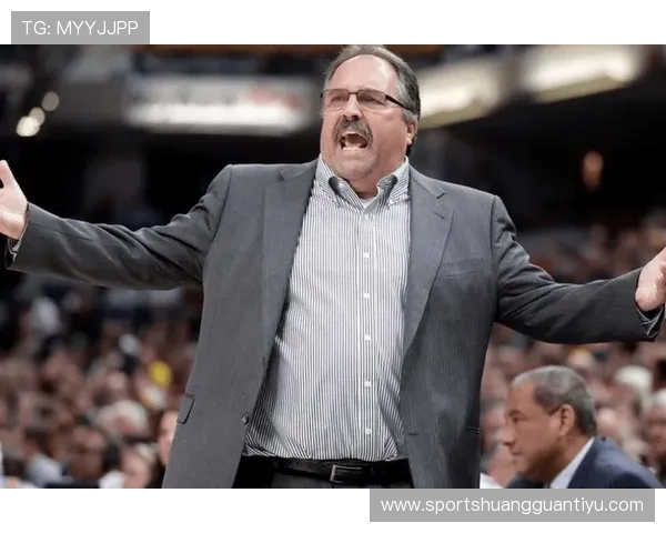 德雷蒙德·格林利用挡拆核心作用提升防守强度与组织效率