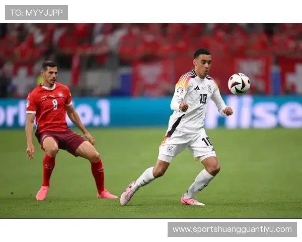 穆西亚拉真实贡献与舆论评价反差分析